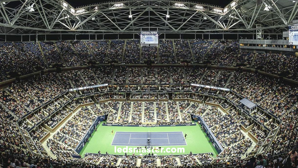 how many lights are needed for tennis stadium