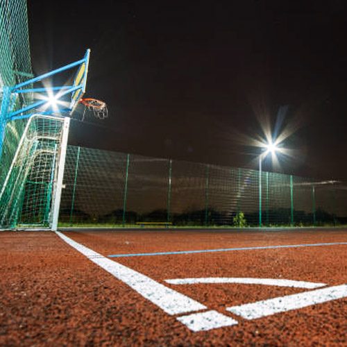 outdoor-basketball-court-LED-pole-lights